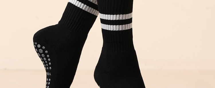 Wholesale Winter Long Non-Slip Yoga Socks Non-Slip Mid-Calf Women's Pilates Socks High Professional Thickened Warm Wholesale Winter Long Non-Slip Yoga Socks Non-Slip Mid-Calf Women's Pilates Socks High Professional Thickened Warm