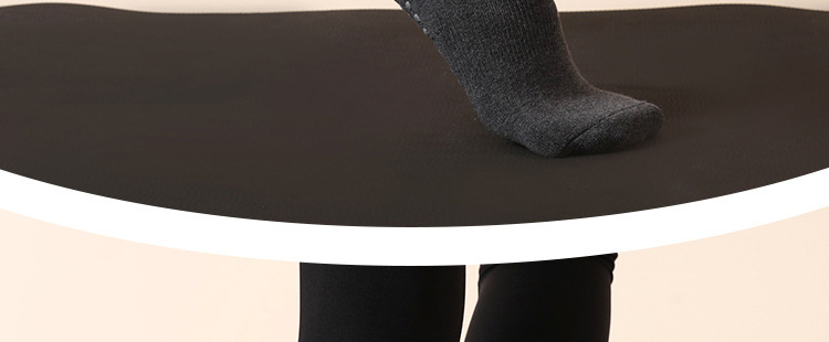 Wholesale Winter Long Non-Slip Yoga Socks Non-Slip Mid-Calf Women's Pilates Socks High Professional Thickened Warm Wholesale Winter Long Non-Slip Yoga Socks Non-Slip Mid-Calf Women's Pilates Socks High Professional Thickened Warm