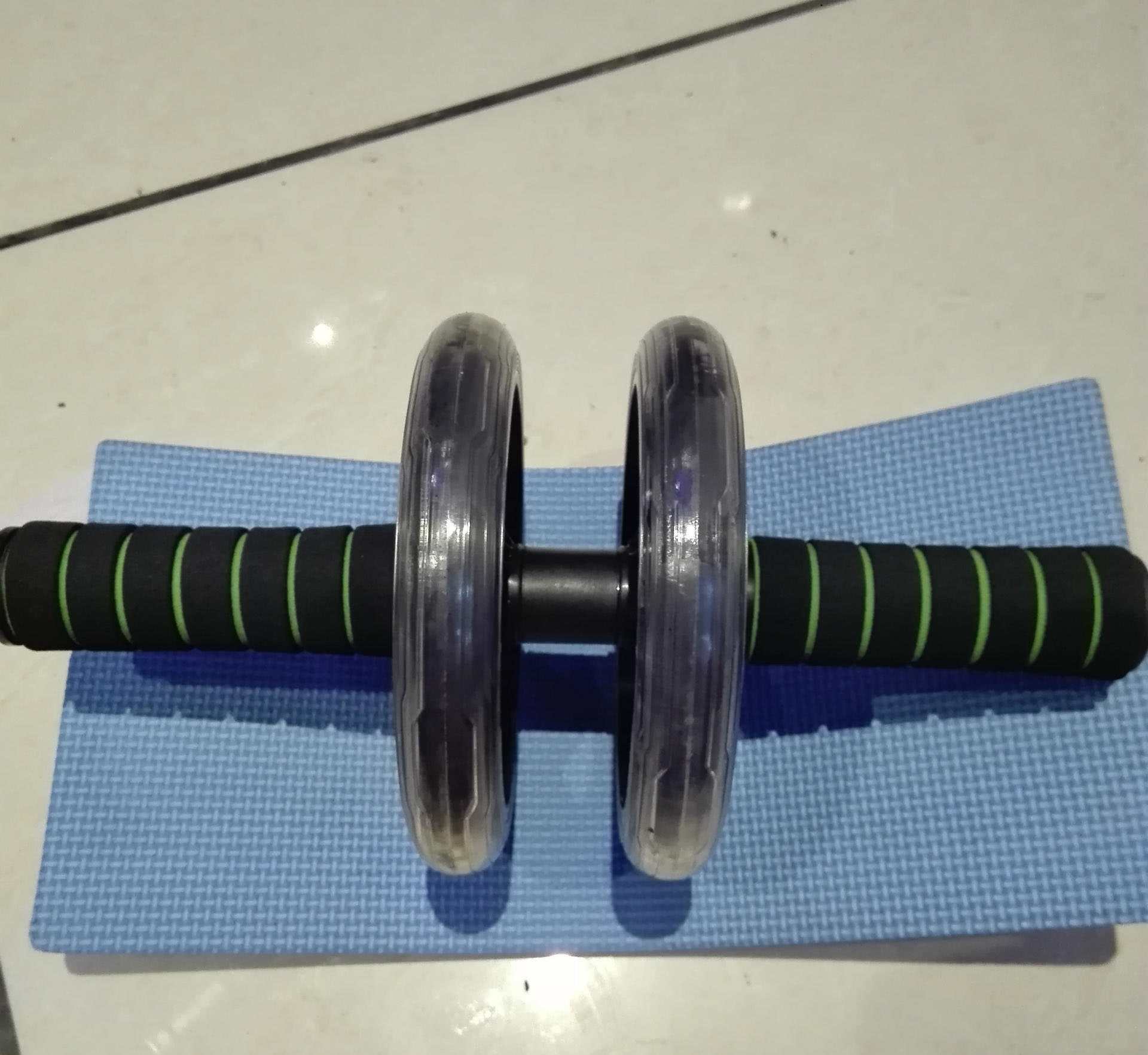 Fitness Exercise Equipment Pulley Push-up Abdominal Slimming Abdominal Wheel AB Rocket Roller Abdominal Wheel