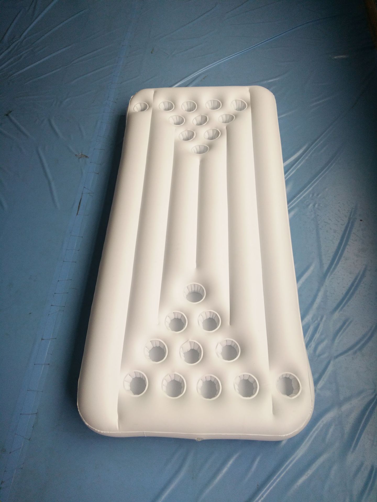 Factory Spot Outdoor Beach Lawn Portable PVC Inflatable Ice Bar Cup Hole Float Welcome Inquiry Cross-Border Factory Spot Outdoor Beach Lawn Portable PVC Inflatable Ice Bar Cup Hole Float Welcome Inquiry Cross-Border