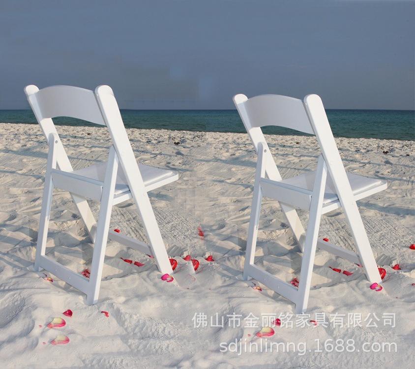 Factory Wholesale White Resin Plastic Folding Chair Wedding Chair Portable Outdoor Lawn Folding stool