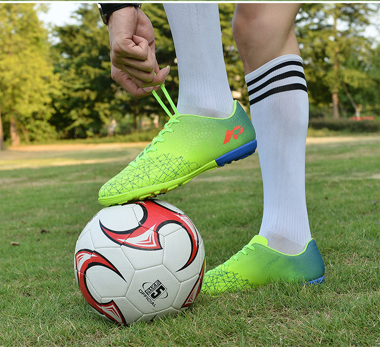 Shoes Male and Female Primary and Secondary School Growth Shredded Rubber Training Artificial Lawn Generation Hair