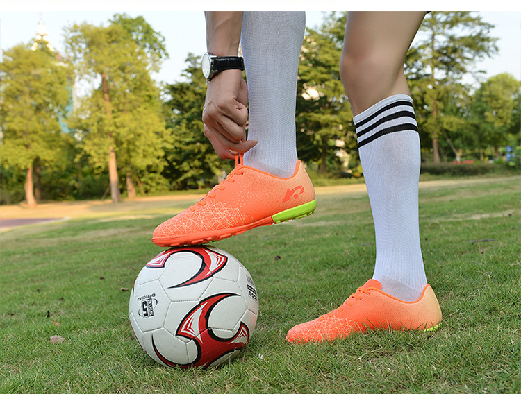 Shoes Male and Female Primary and Secondary School Growth Shredded Rubber Training Artificial Lawn Generation Hair