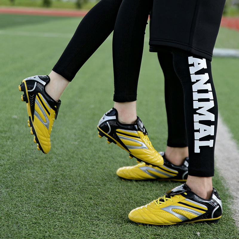 Shoes Male and Female Primary and Secondary School Growth Shredded Rubber Training Artificial Lawn Generation Hair