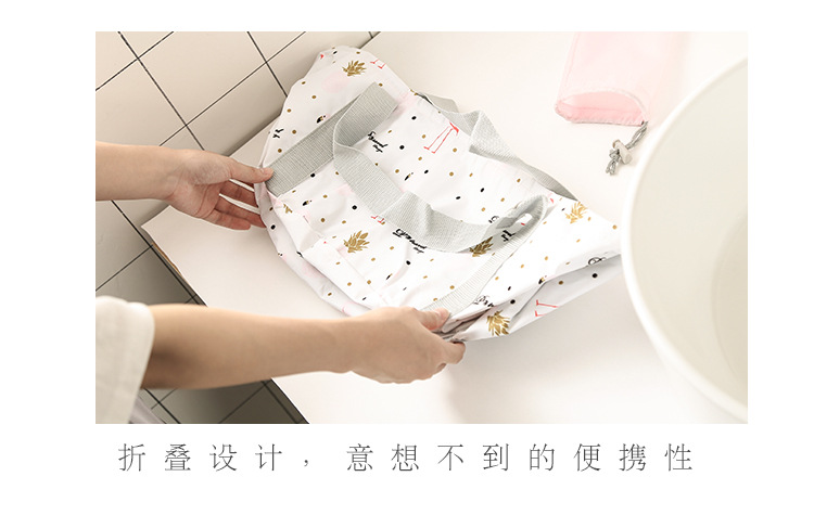 P. Travel Folding Bucket Bag Outdoor Travel Portable Waterproof Bag Large Capacity Portable Folding Waterproof Bag P. Travel Folding Bucket Bag Outdoor Travel Portable Waterproof Bag Large Capacity Portable Folding Waterproof Bag
