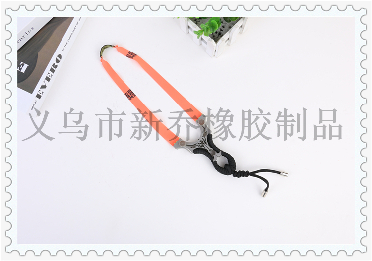Xinqiao rubber products new arrivals slingshot with Solid wood handle catapult Xinqiao rubber products new arrivals slingshot with Solid wood handle catapult