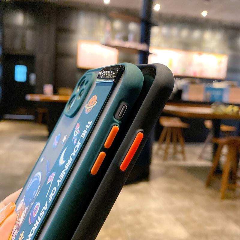 Creative Apple 12Promax Phone Case 7plus Wrist Strap Skin Feeling Iphone11 TikTok Generation X Foreign Trade Application