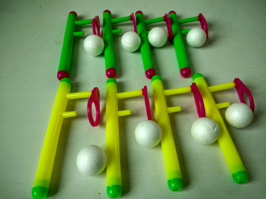 floating ball Blowing children to explore the lung capacity toys traditional floating balance foam blowing machine floating ball Blowing children to explore the lung capacity toys traditional floating balance foam blowing machine