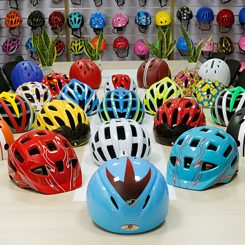 Skates Ice and Snow Sports Short Track Speed Skating Integrated Molding High Quality Helmet Helmet Helmet Manufacturer