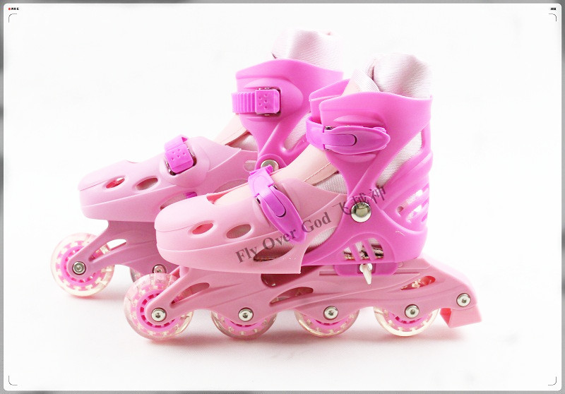 Flying over the God of the ice skates wholesale children's skates, skates, skates, roller skates Flying over the God of the ice skates wholesale children's skates, skates, skates, roller skates