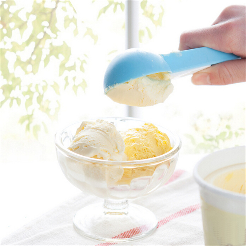 Factory Direct Sale Kitchen Tools Plastic Ice-Cream Spoon Fruit Ball Scoop Pop-up Ice Cream Jelly Spoon