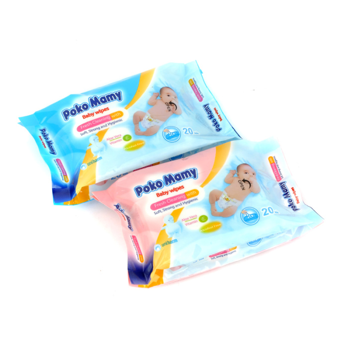 Portable wet towel 20 pump baby wet towel paper baby hand mouth cleaning wet tissue factory wholesale. Portable wet towel 20 pump baby wet towel paper baby hand mouth cleaning wet tissue factory wholesale.