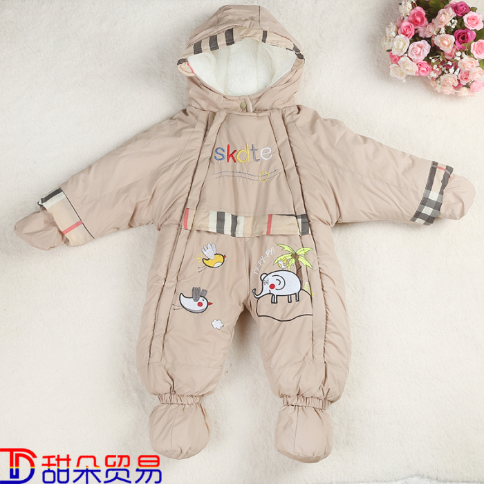 Baby baby clothes cotton padded winter thickened Siamese clothes bag feet warm clothes, sleeping blankets Baby baby clothes cotton padded winter thickened Siamese clothes bag feet warm clothes, sleeping blankets