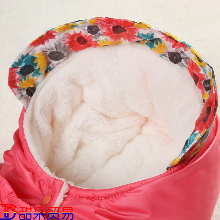 Baby baby clothes cotton padded winter thickened Siamese clothes bag feet warm clothes, sleeping blankets Baby baby clothes cotton padded winter thickened Siamese clothes bag feet warm clothes, sleeping blankets