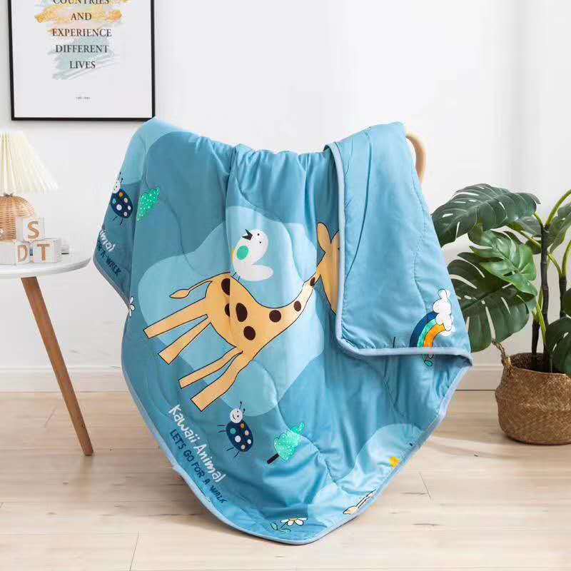 Children's Drive Summer Blanket Baby Nap Airable Cover Kindergarten Summer Thin Small Quilt Whole