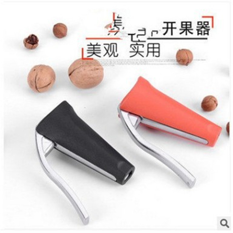 Factory Direct Sales New Walnut Clip Frosted Universal Fruit Opener Pliers Funnel Pine Nuts Clip Nut Clip Wholesale