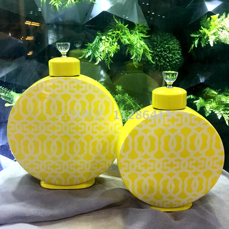 Manufacturer sells 3-piece set of ceramic vases set pieces home decoration candy jar storage jar chocolate jar