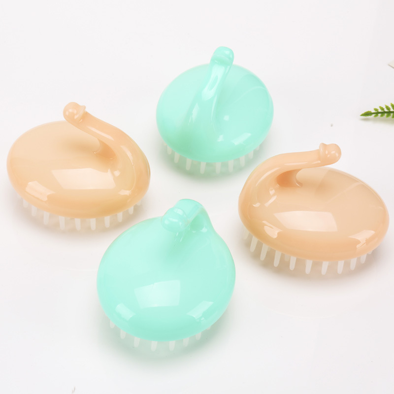 . Silicone Shampoo Massage Brush Shampoo Comb Hair-Washing Comb Shampoo Brush Silicone Head Washing Fantastic Soft Brush