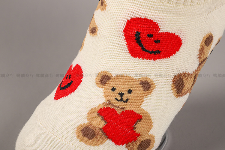 South Korea Imported Spring New Ladies' Short Cute Love Bear Low Top Socks Cartoon Casual Invisible Female Socks South Korea Imported Spring New Ladies' Short Cute Love Bear Low Top Socks Cartoon Casual Invisible Female Socks