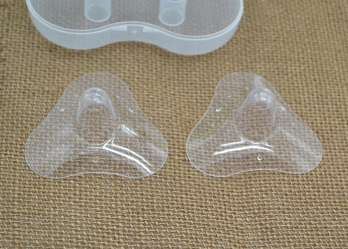 Triangle Silicone Nipple Shields Soft Silicone Nipple Protector Pair with PP Box Package Wholesale Maternal Supplies Triangle Silicone Nipple Shields Soft Silicone Nipple Protector Pair with PP Box Package Wholesale Maternal Supplies