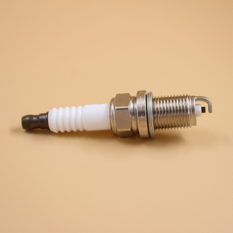 Toyota spark plug 90919-yzzac Q20U-11