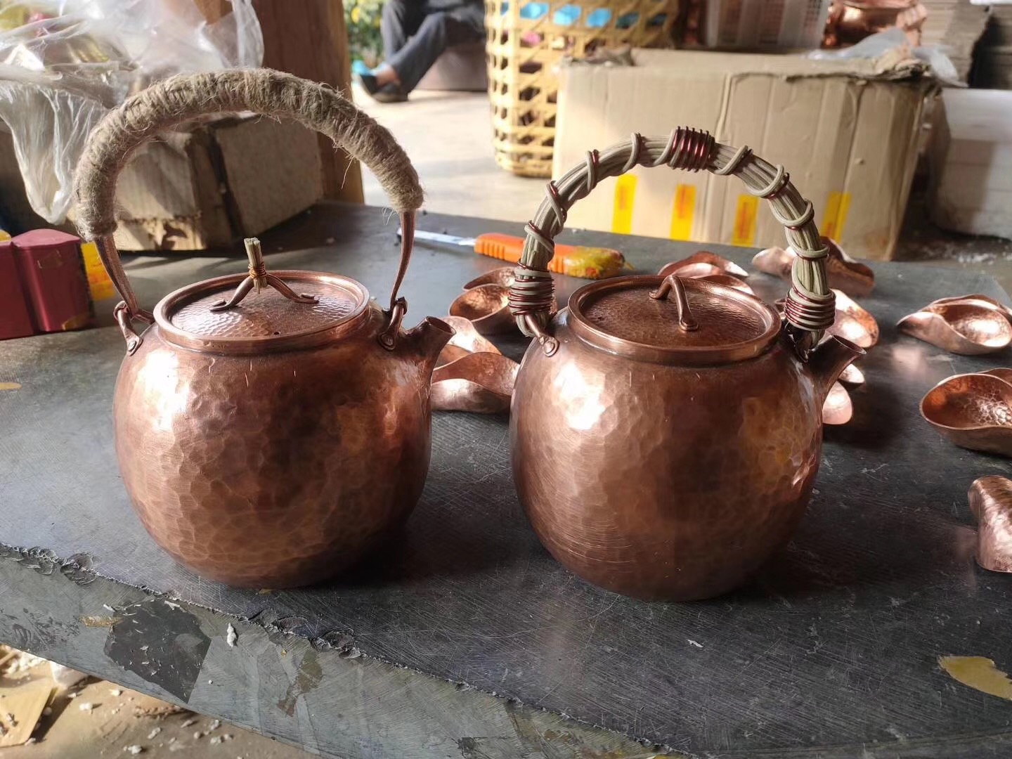 Red copper kettle kettle hand hutiliang kettle kettle health pot teapot foreign trade Red copper kettle kettle hand hutiliang kettle kettle health pot teapot foreign trade