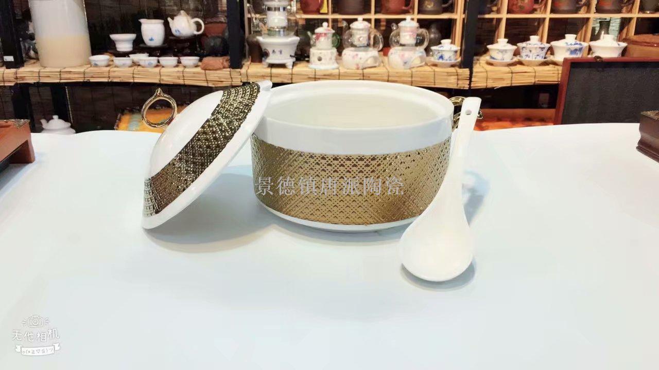 Jingdezhen ceramic soup pot ceramic bowl ceramic double ear pot rice noodle pot heat-resistant king kong pot health pot Jingdezhen ceramic soup pot ceramic bowl ceramic double ear pot rice noodle pot heat-resistant king kong pot health pot