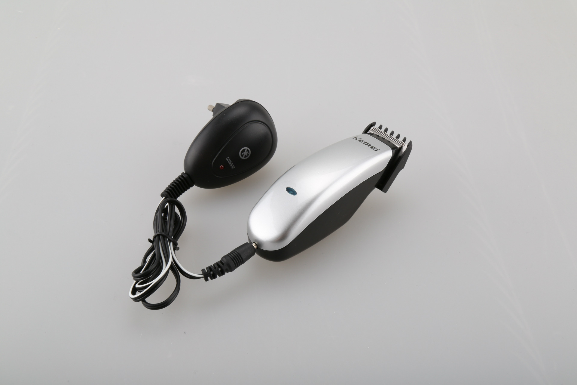 Kemei KM-9612 electric hair clipper hair barrow factory direct