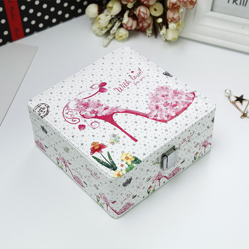 Jewelry box portable princess European Jewelry box bracelet box makeup x Jewelry box simple small studs ring box