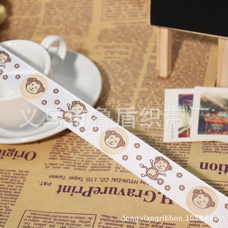 Yiwu dongxiang, ribbon manufacturers straight rib belt printing text polyester belt printing.