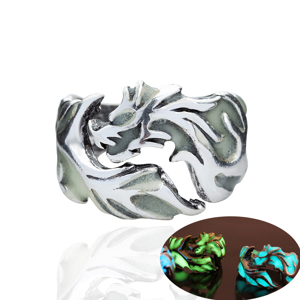 European and American Retro Men&#039;s Ring Luminous Dragon Ring Domineering Luminous Bracelet Halloween Ornaments
