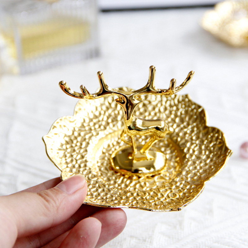 INS Nordic Style Golden Reindeer Jewelry Plate Metal Middle East Arabic Ring Metal Deer