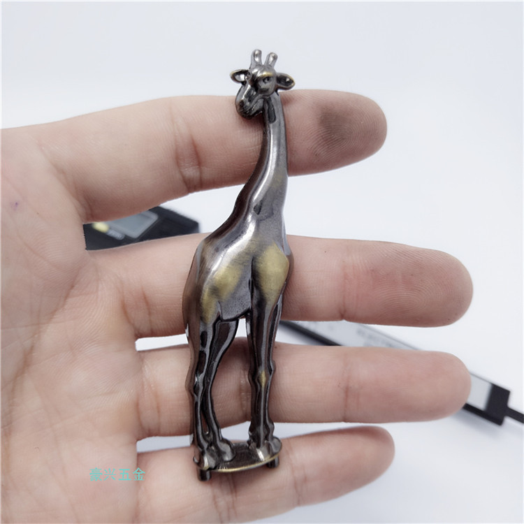 Three-Dimensional Animal Decoration Metal Casting Giraffe Red-Crowned Crane Metal Deer Three-Dimensional Animal Decoration Metal Casting Giraffe Red-Crowned Crane Metal Deer