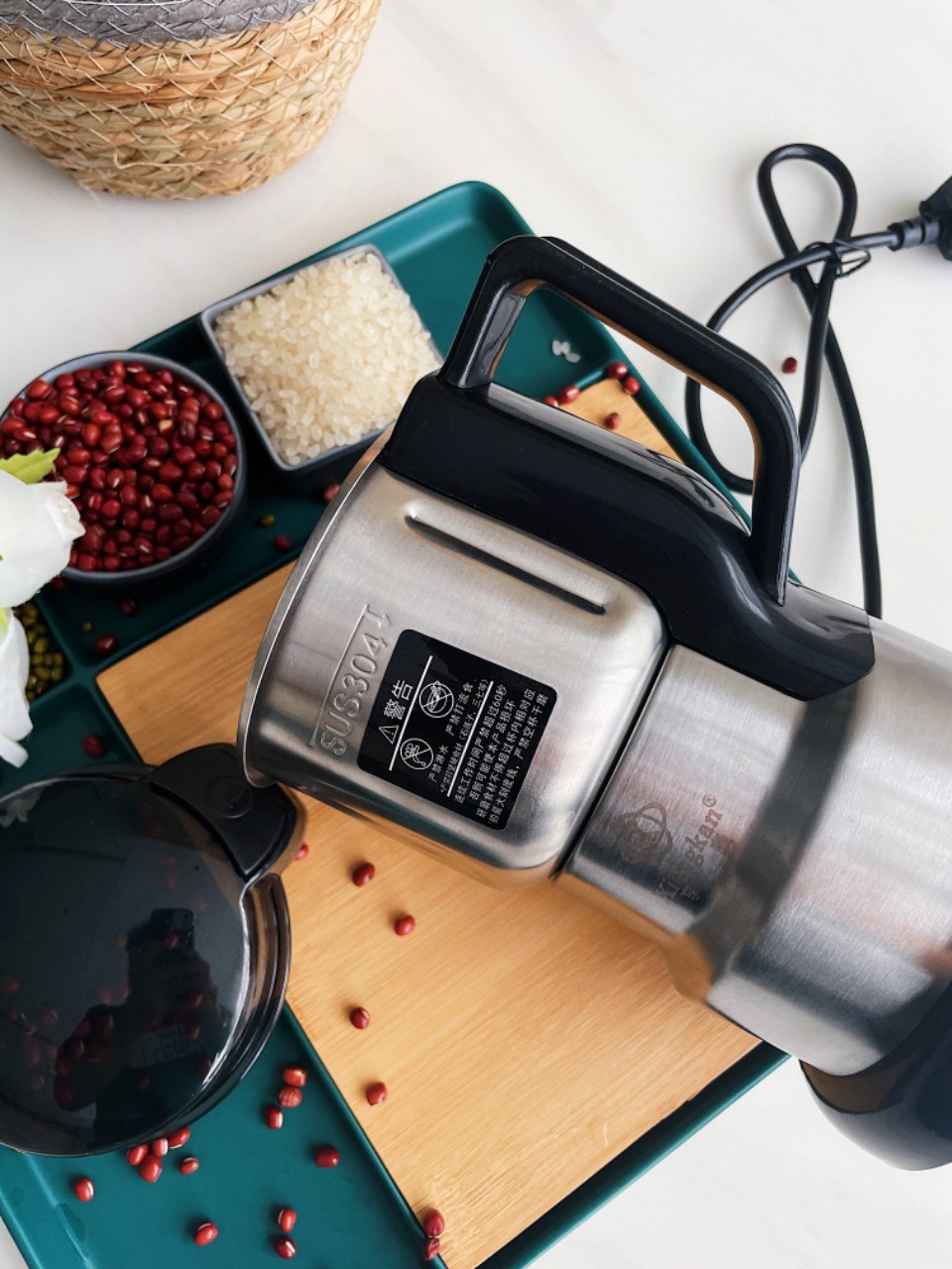 Electric Grinding Grinder Cereals Ultra-Fine Powder Machine Household Coffee Machine Coffee Grinder Coffee Machine Electric Grinding Grinder Cereals Ultra-Fine Powder Machine Household Coffee Machine Coffee Grinder Coffee Machine