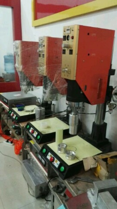 Ultrasonic Welding Machine Plastic Toy Welding Machine Stationery Welding Album Perfume Packaging Ultrasonic Welding Ultrasonic Welding Machine Plastic Toy Welding Machine Stationery Welding Album Perfume Packaging Ultrasonic Welding