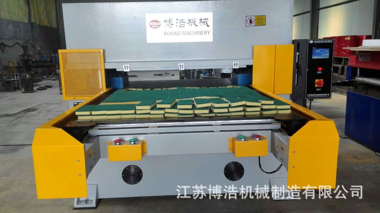 Custom yoga mat EVA jigsaw mask large table cutting machine blanking machine die-cutting machine