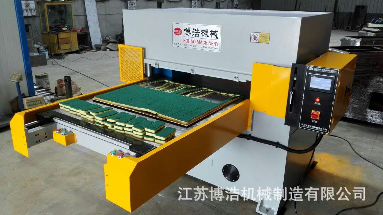 Custom yoga mat EVA jigsaw mask large table cutting machine blanking machine die-cutting machine