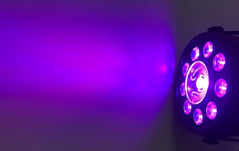 Guangzhou LED9 + 1 full color par light RGB three-in-one voice control bar bar wedding stage lights factory direct sales Guangzhou LED9 + 1 full color par light RGB three-in-one voice control bar bar wedding stage lights factory direct sales