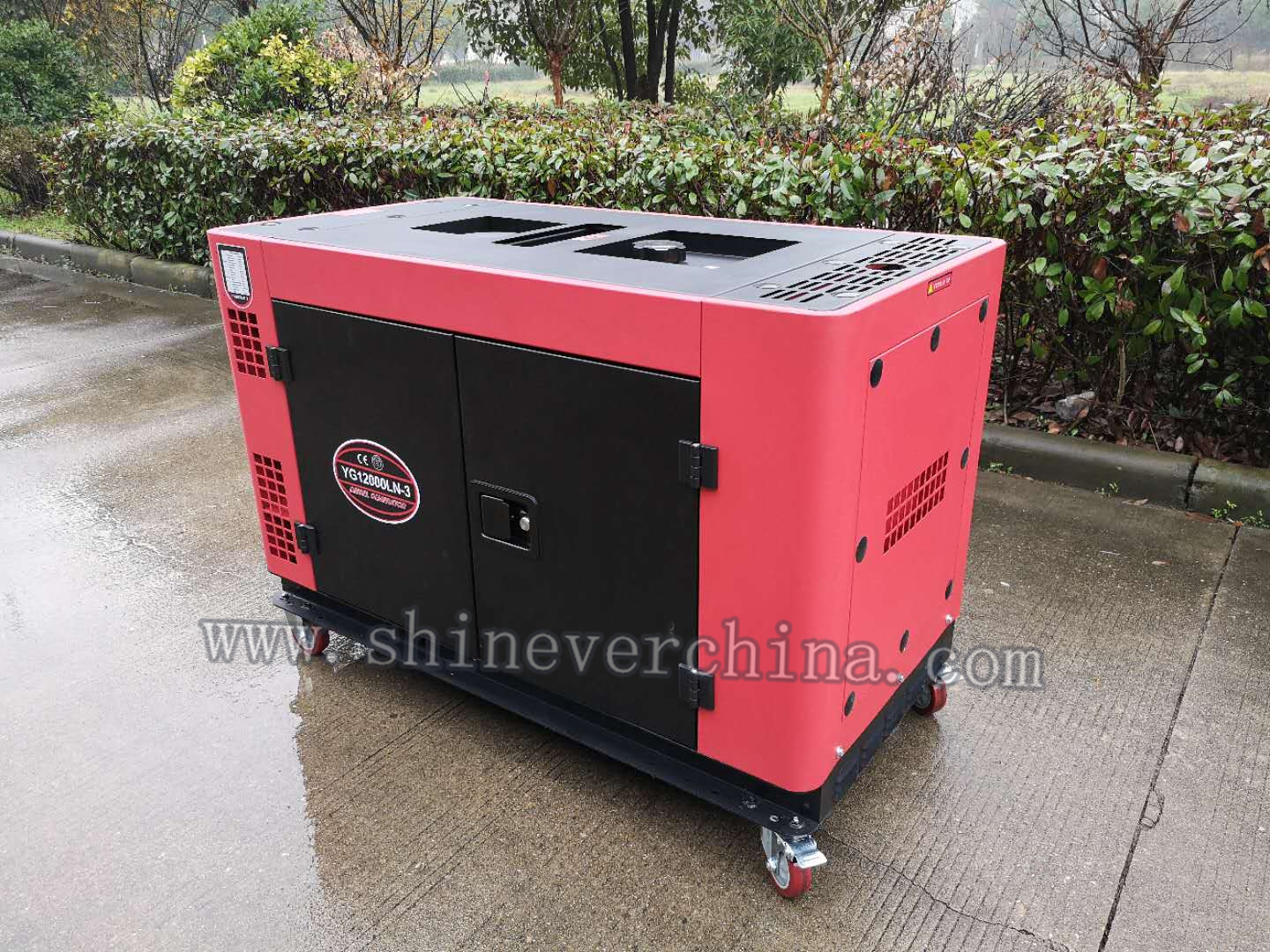Manufacturers direct high quality silent type automatic diesel generator 12KW/12KVA/15KVA