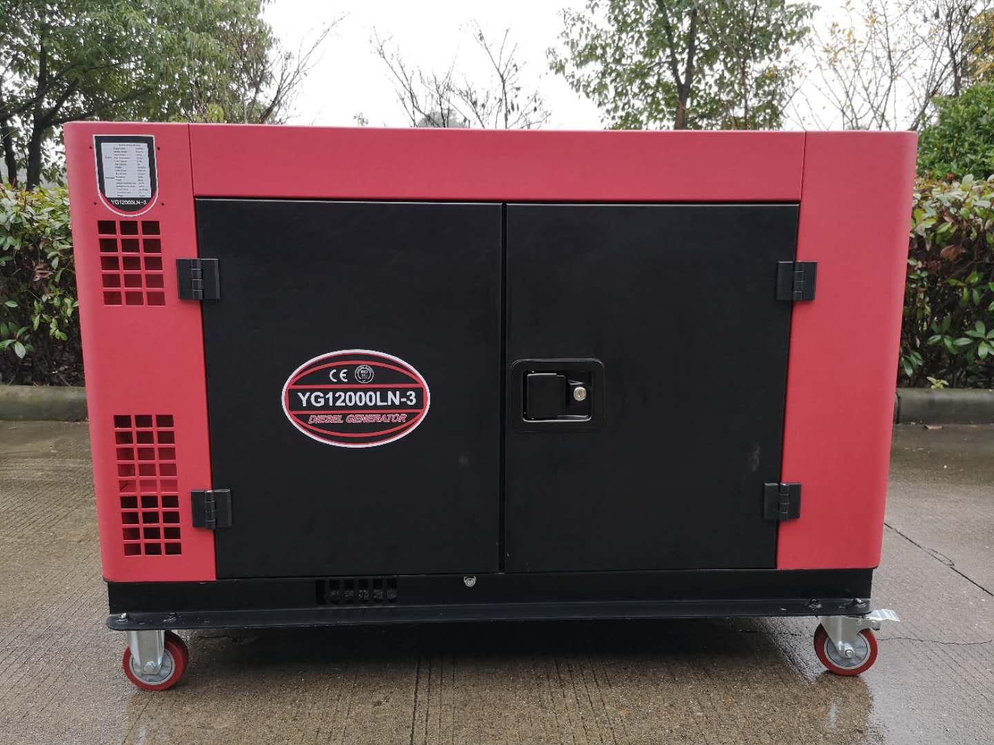 Manufacturers direct high quality silent type automatic diesel generator 12KW/12KVA/15KVA