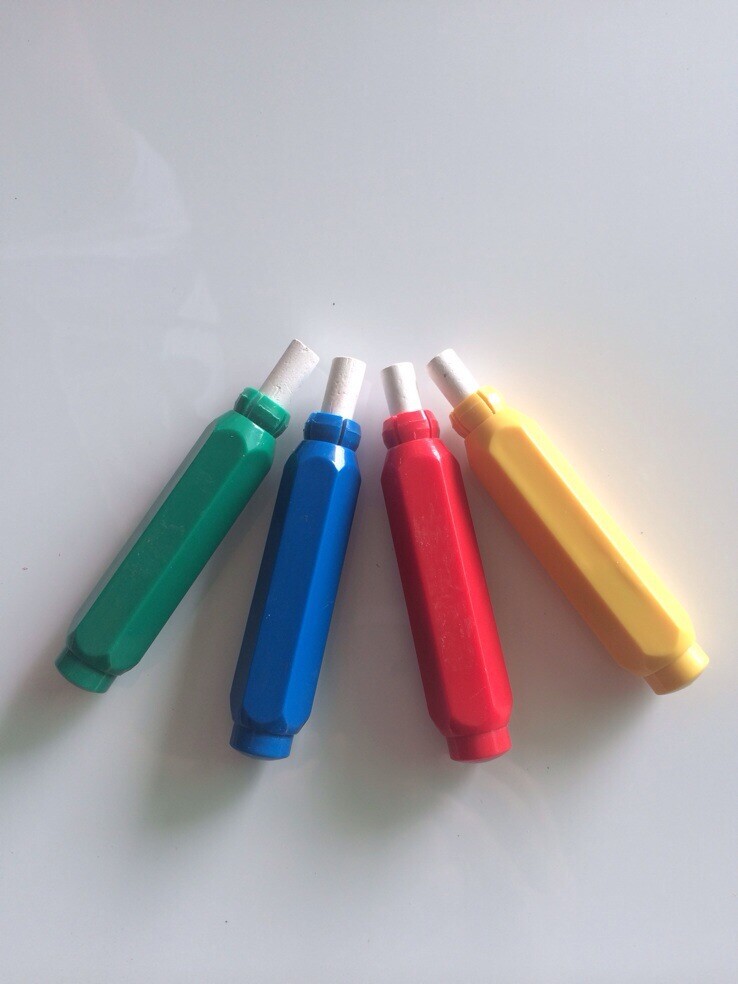 New products listed on the top of the new clean chalk chalk folder ABS