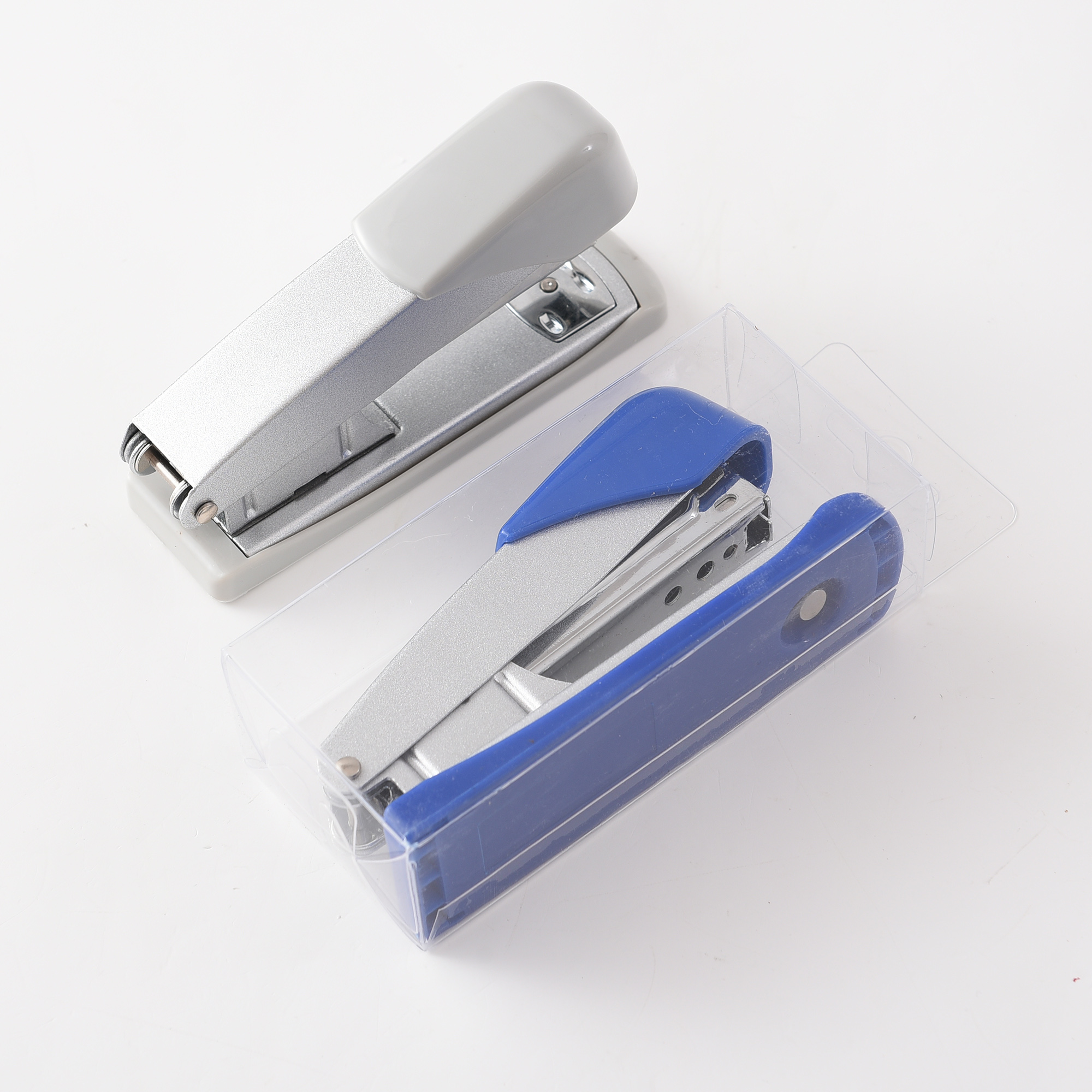 Manufacturers direct LOGO customized metal office stapler 24/6-26/6 staples Manufacturers direct LOGO customized metal office stapler 24/6-26/6 staples