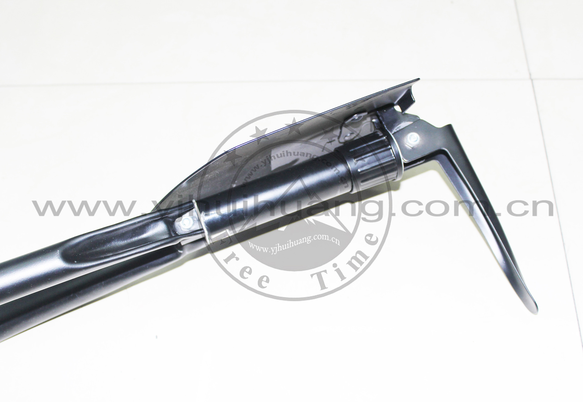 Metal folding shovel is convenient and practical tools of agricultural tools a shovel shovel spade folding shovel Metal folding shovel is convenient and practical tools of agricultural tools a shovel shovel spade folding shovel