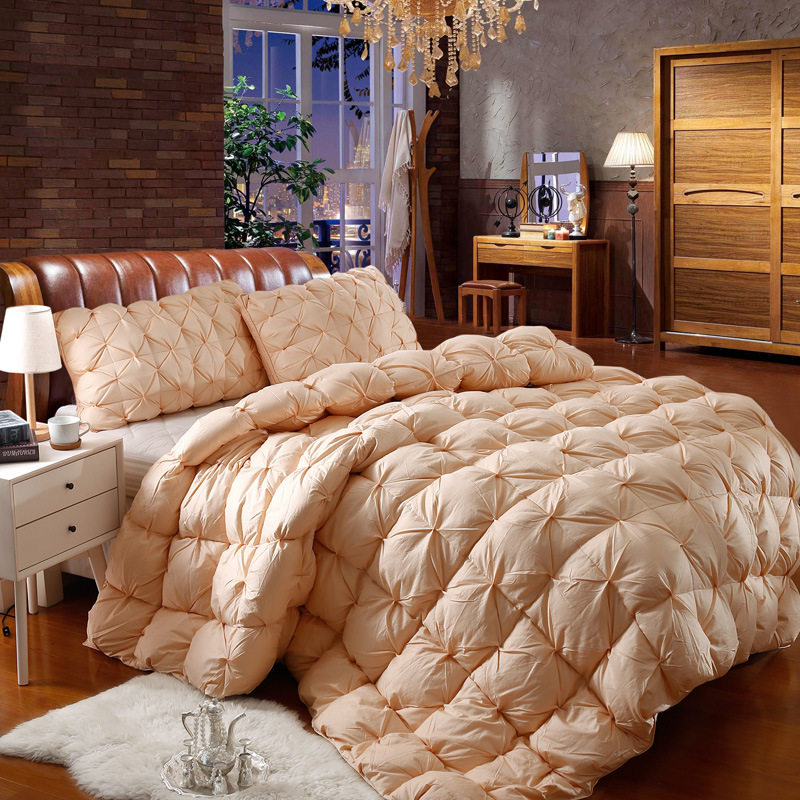 New Pure Cotton Satin French Twisted Duvet Autumn &amp; Winter Quilt 95 Goose down Duvet Hong Kong Crocodile