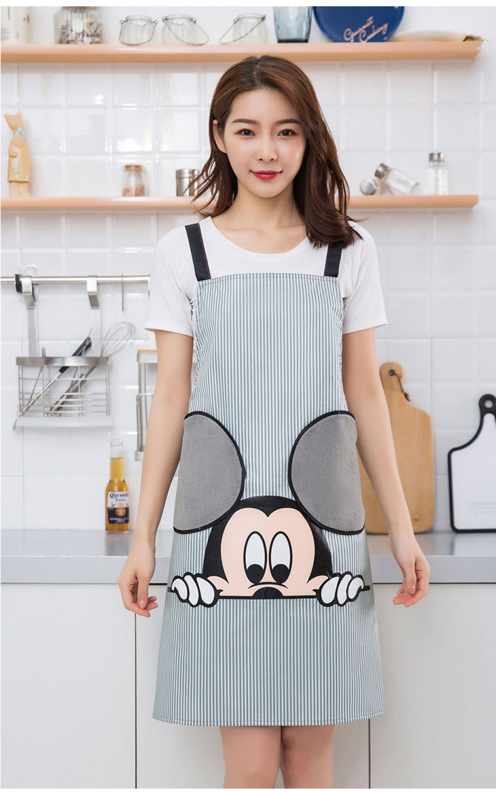 New Mickey Cute Fashion Waterproof Hand Cleaning Apron Fashion Kitchen Overalls