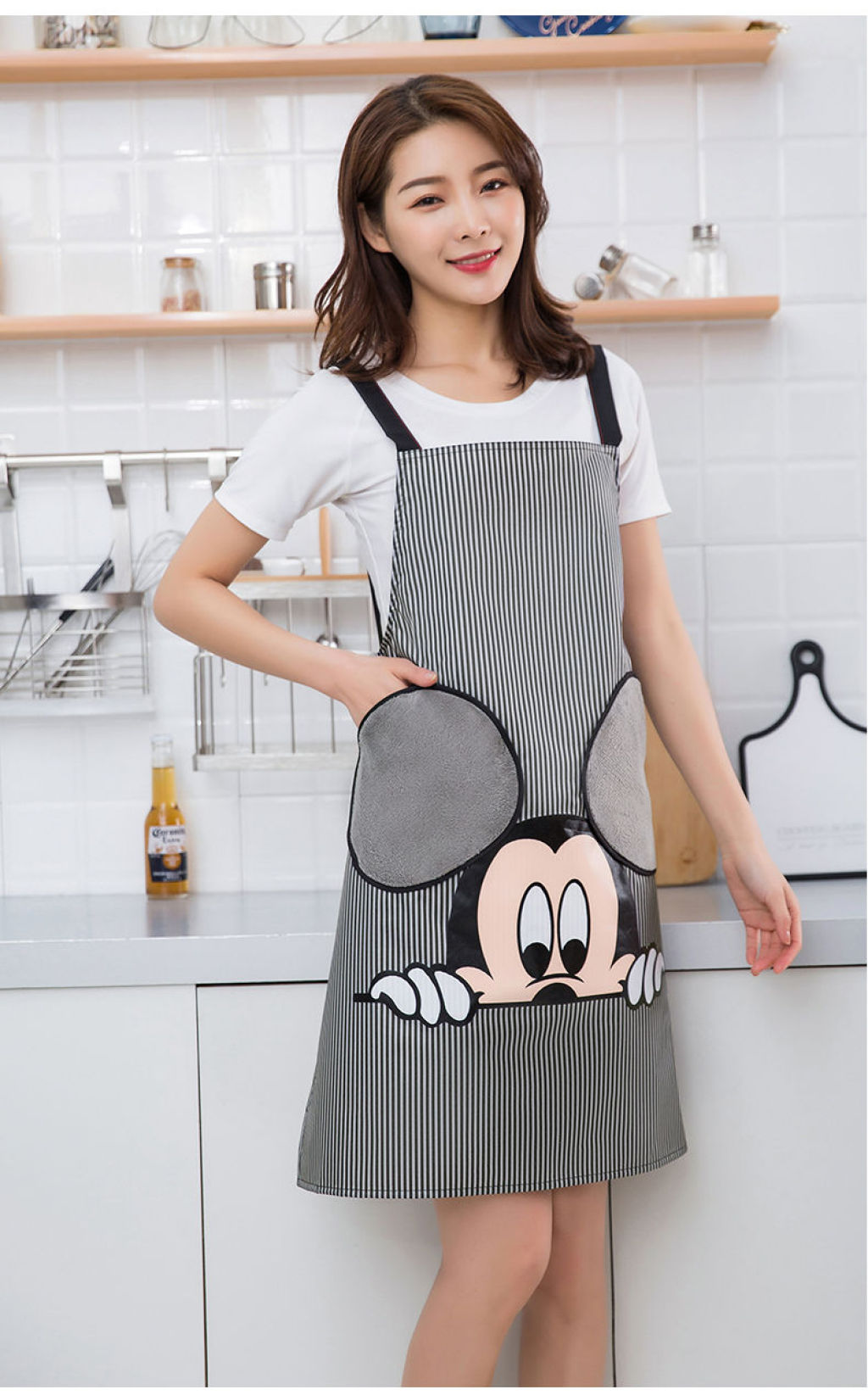New Mickey Cute Fashion Waterproof Hand Cleaning Apron Fashion Kitchen Overalls