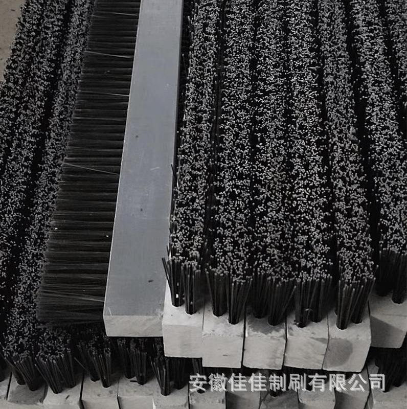 Customized Industrial Pp-PVC Board Strip Brush Mechanical Nylon Wire Ash Blocking Scrubbing clean brush