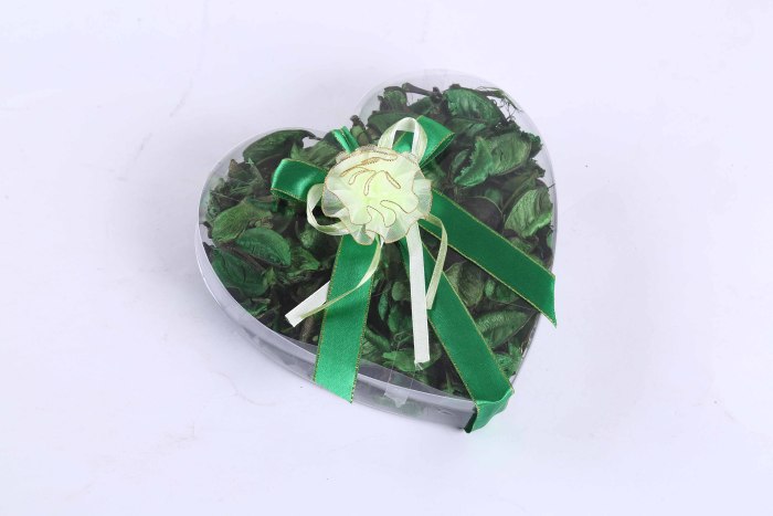 Big heart shape daily use aromatherapy Dried flower box Home decoration Car Accessories Big heart shape daily use aromatherapy Dried flower box Home decoration Car Accessories