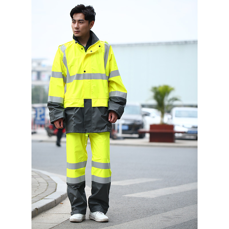 Creative new style PVC traffic safety reflective adult raincoat suit yiwu manufacturer customized wholesale Creative new style PVC traffic safety reflective adult raincoat suit yiwu manufacturer customized wholesale