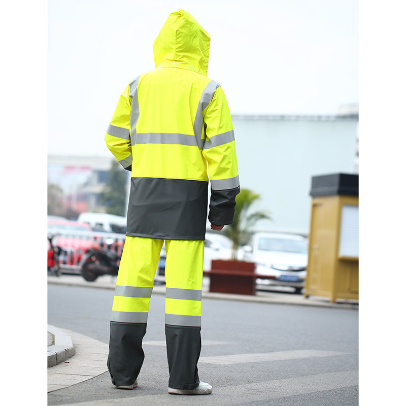 Creative new style PVC traffic safety reflective adult raincoat suit yiwu manufacturer customized wholesale Creative new style PVC traffic safety reflective adult raincoat suit yiwu manufacturer customized wholesale